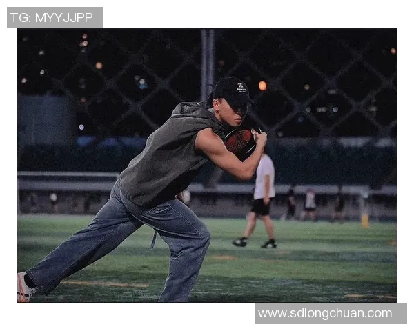 运动数据南京飞盘队边路渗透创新策略解析与战术演变探讨